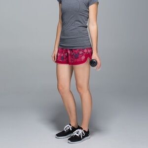 Lululemon Ready To Roll Short- Prisma Multi Guava Lava Boom Juice